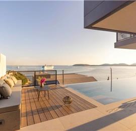 Luxury 4 Bedroom Villa with Heated Infinity Pool, Sauna, Gym, Jacuzzi and Sea Views in Vrbica, near Dubrovnik, Sleeps 8